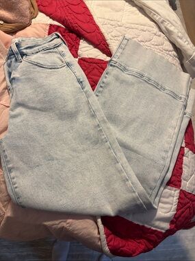 KanCan Light Wash Straight Leg Jeans — Pale Blue